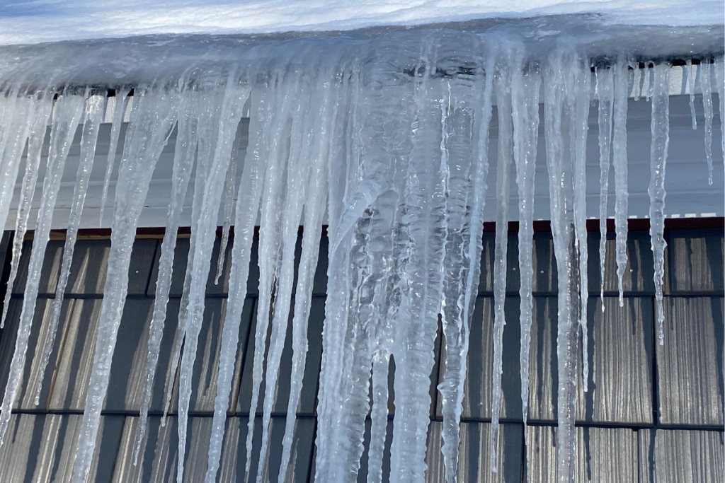Ice Dams in New England: What They Are, How to Prevent Them, and How We Can Help 2 ice dam 3
