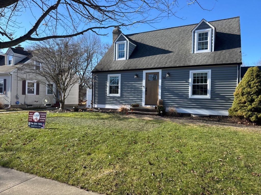 Recent Siding Project: Cape-Style Home in Cranston, RI 8 roslyn 4